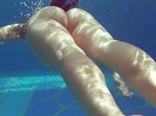 Kittina Ivory acts in underwater erotics