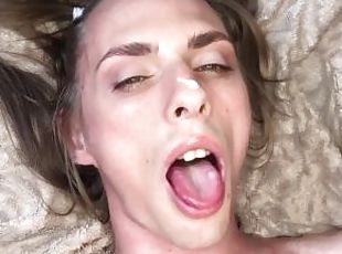 FEMBOY CUMS IN HIS OWN MOUTH