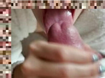 peluda, coño-pussy, esposa, amateur, mamada, chorro-de-corrida, latino, pareja, primera-persona, corrida