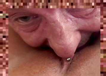 Grandpa lick my pussy close up