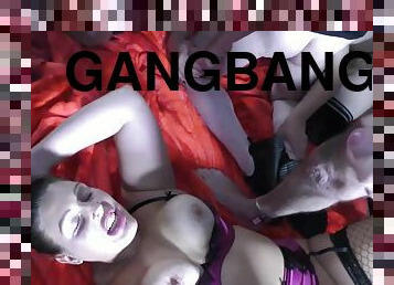 Gangbang banging for Isabel Dean and Crystal Smith Group Fucking