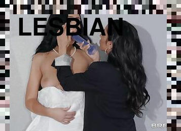 Tia Cyrus and Jade Baker crazy lesbian sex scene