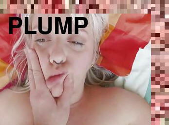 Nasty blonde plumper Marylin sex video with old man