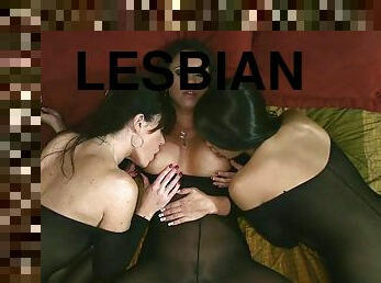 Lesbian Body Stocking Group Fucking With Sybian Riding