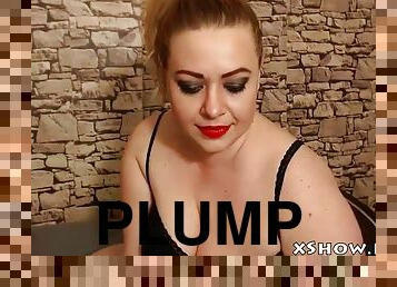 Cute plump girl camshow