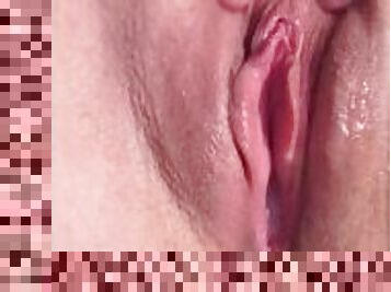 Dripping creamy tight wet pink milf pussy ready to be breeded and used