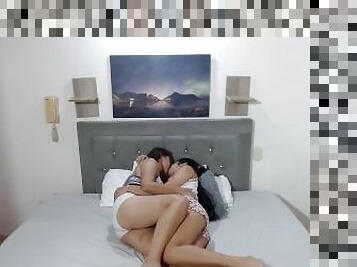 puwet, mani-ng-puke, dyakol-masturbation, labasan, pekpek-puke-pussy, baguhan, mga-nene, tomboy-lesbian, dalagita, latina