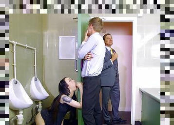 Hot lad gets working with the boss's daughter in the toilet