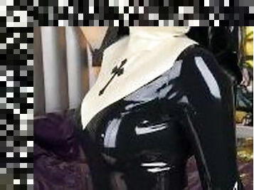 Miss Fetilicious latex nun