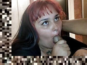 pendeja tatuada me chupa la verga y me deja acabarle en las tetas ft:fantaciaharcoresex