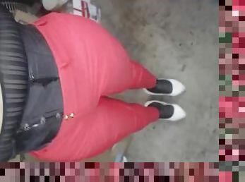 Testing my red rose pants with my inflated legs, feels some small