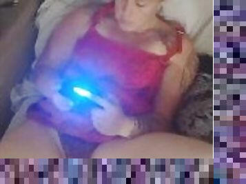 I let roommate film me playing video games in my panties with my legs wide open (THICK WHITE THIGHS)