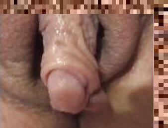 clito, grosse, énorme, masturbation, chatte-pussy, babes, ejaculation-sur-le-corps, branlette, belle-femme-ronde, vagin