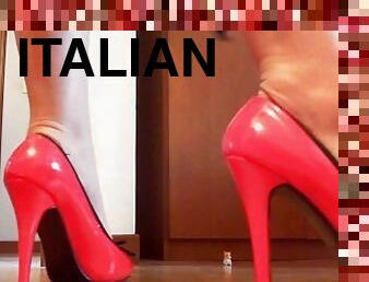 Your Italian giantess reduces you to dust in this magnificent video