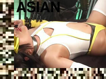 Dumm Thicc Asian Chicc Is Seduced In Bondage