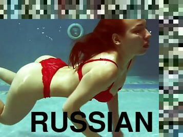 Russian Big Tits Pornstar Enjoys Swimming Pool With Lina Mercury
