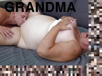 Big Beautiful Grandma Babet Got Laid By Handy Jaso With Beau Diamonds