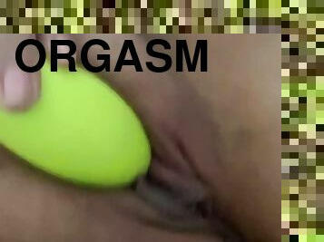 Lots Of Squirting From My Orgasm (feat.Billy Rawn)