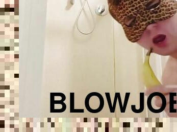 Making blowjob and suck hard deep banana (FoodPorn)