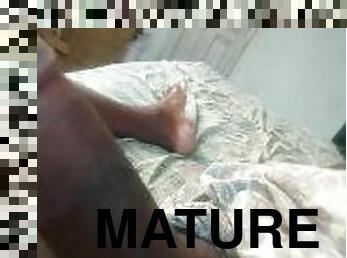 Dark skin big dick Wanking in bed