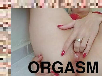 Dripping orgasm. Beauty