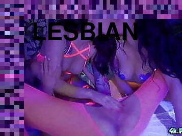 Five Hot Lesbians In Fishnets Have A Pussy Eating Party