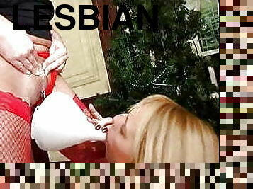 xmas funnel lesbo piss session