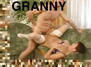 Hung Stud Nails Dirty Granny