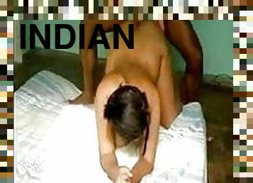 Indian bhabhi has sex with her boyfriend