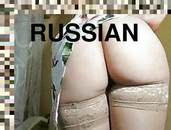 Russian girl shows ass