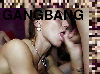 XXX-Gangbang at EW Berlin