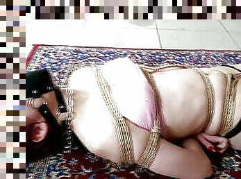 orgasmo, squirting, amateur, adolescente, sadomasoquismo, amordazada, bondage, humillación, dominación, dominación-femenina