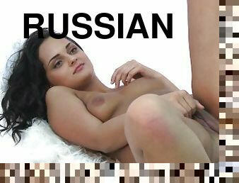 russo, adolescente, bochechuda, jovem18, engraçado, sozinho, deslumbrante, morena, erotico, tetas-pequenas