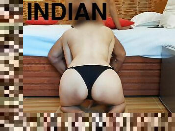 Fuck an indian girl on the first date would She Cum?