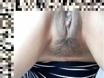 Pasteleando su vagina y su ano de mi esposa, sinceramente tiene una vagina y un culo bien apretado