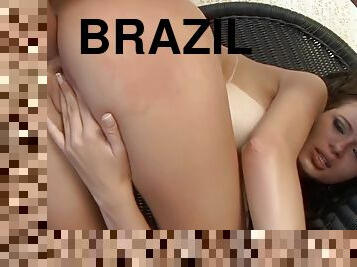 Brazilian Teen Jessica Gets Her Asshole Fucked In The Bath