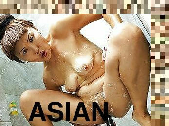asiatisk, bad, storatuttar, mormor, masturbation, bröstvårtor, orgasm, kvinnligt-sprut, amatör, mogen