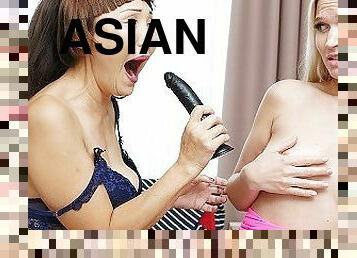 asyano, baguhan, matanda, tomboy-lesbian, laruan, ina-nanay, laruin-ng-daliri-ang-pekpek, kantutan-fucking, pantasya, kyut