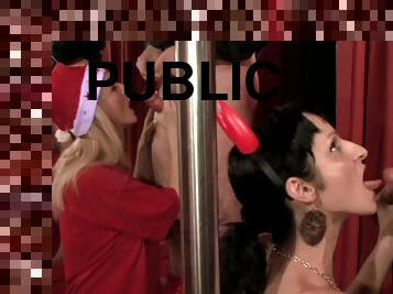 Xmas Public Grop Hard Fuck