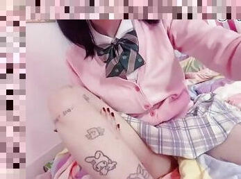 Weeb teen play with pussy and cum hard after school