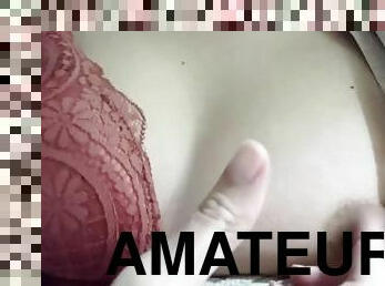 ??????Amateur??Japanese college girl??Niknupple masturbation at my friend's house??Immediately