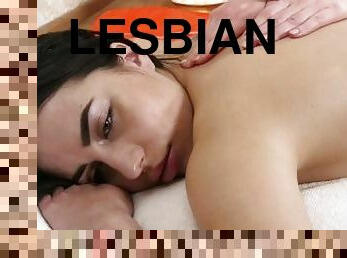 Big tits first timer babe enjoys lesbian massage