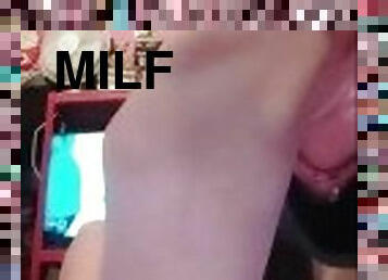 orgasmi, amatööri, milf, jalat, fetissi, rakastajatar, dominointi, femdom, nailon