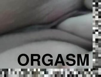 Beautiful 18 Year Old Girl Fucks Herself And Brings Her To Orgasm