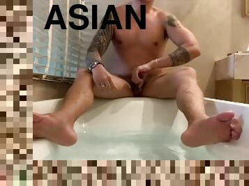 Jakol sa bathtub