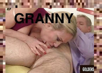 Well Endowed Granny Cala Craves Has Her Pussy Licked and Pounded
