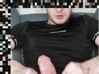 Hot 20 years old trained guy jerking off his 8.5inch big cock..!????????????