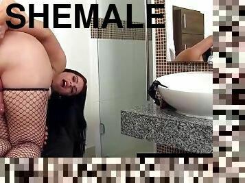 Sexy Shemale Fernanda Lemos Needs a Gigantic Dildo for Her Chubby Ass