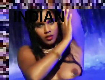 The Beautiful Girl From India Dances And Showing Her Body