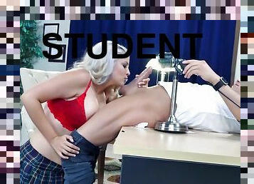 Alix Lovell, Xander Corvus Good Moaning, Fellow Students / 26.5.2016